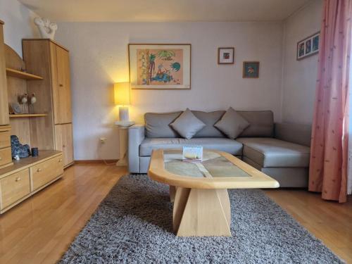 Χώρος καθιστικού στο Schöne Wohnung mit Terrasse nahe Schweizer Grenze