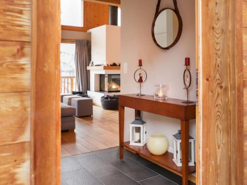 Afbeelding uit fotogalerij van Chalet Chalet Manson by Interhome in Nendaz