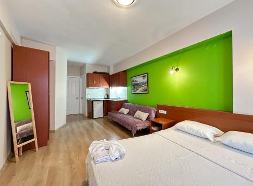 Gallery image of Kekik Butik Otel in Cesme