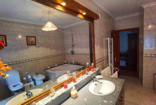 Koupelna v ubytování Casa dos Encantos