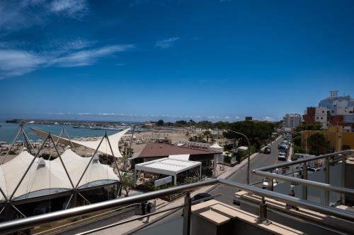 A general sea view or a sea view taken from Az apartmant