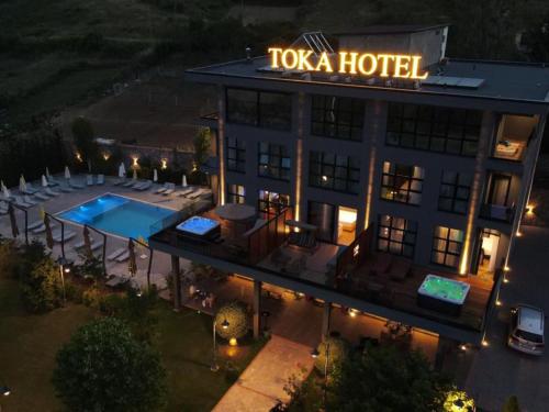 an aerial view of a hotel with a swimming pool at Toka Hotel Restaurant in Pogradec