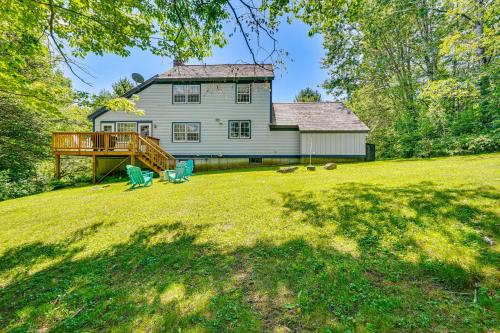 Giardino di Chic Dover Home with Hot Tub 1 Mi to Golf!