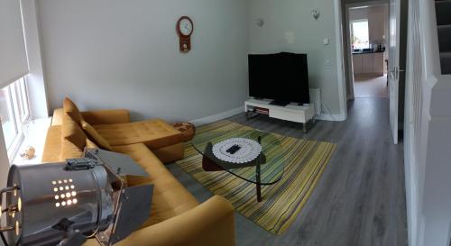 TV a/nebo společenská místnost v ubytování Wicklow Hills