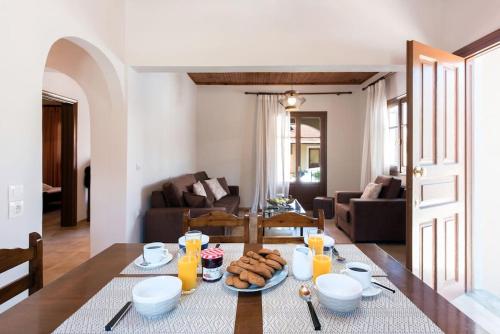 พื้นที่นั่งเล่นของ Villa Stemal