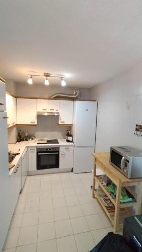 CLB Estepona Apartament