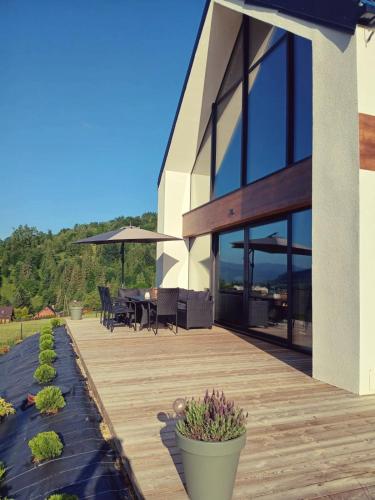 Zahrada ubytování Domek w Górach Blask Beskidu- Sauna, Jacuzzi, Balia w Cenie