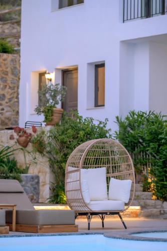 Το κτήριο όπου στεγάζεται  το ξενοδοχείο