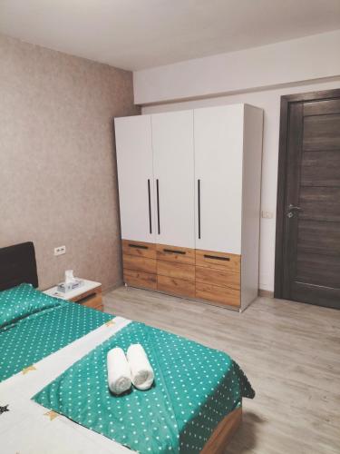 Ένα ή περισσότερα κρεβάτια σε δωμάτιο στο Balii house