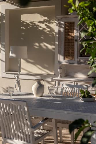 Фотография из галереи Bozonos Slow Living Villa - Seaside Simplicity в Амуди