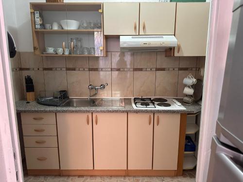 Fotografia z galérie ubytovania Apartmani Dalmacija v destinácii Biograd na Moru