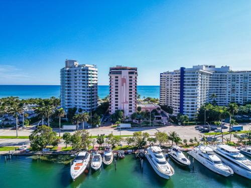 a group of boats are docked in a marina at 2 Bedrooms Unit OceanFront Resort The Alexander in Miami Beach