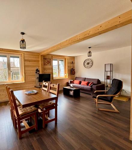 Appartement cosy avec jardin et barbecue