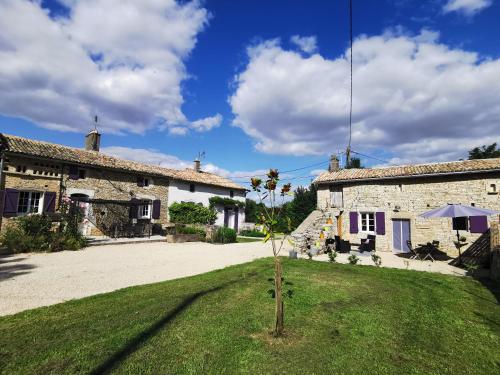 Les Gîtes de la Roche Élie. Chez Léonie