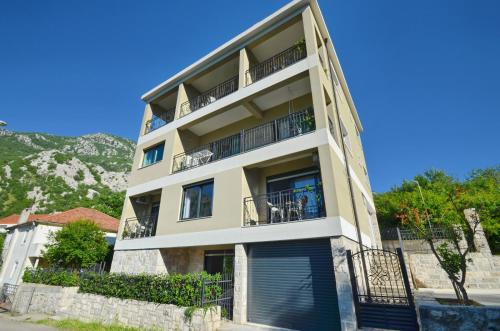 Radgost Kotor Apartments photo 3