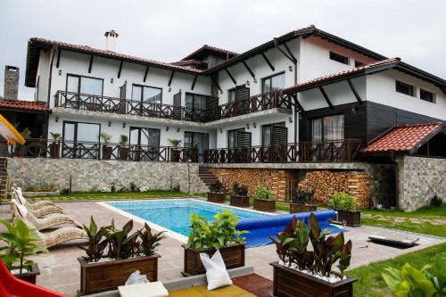 Πισίνα στο ή κοντά στο Einstein House & Spa