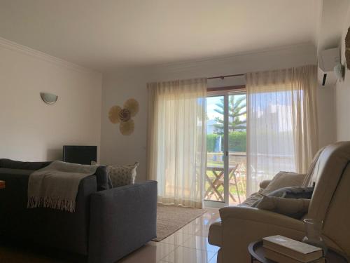 Galé Garden Retreat - Heated Pool & Bikes