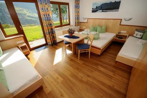 Posedenie v ubytovaní Ferienhaus Gundolf Peter