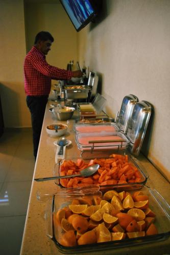 Jídlo v hotelu nebo okolí