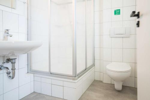 Ένα μπάνιο στο Johouse Zingst Johouse Zimmer 20