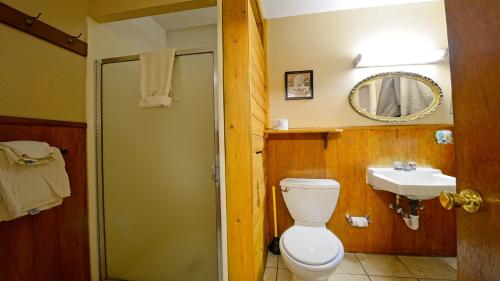 Et badeværelse på Arrowhead 13 Deluxe