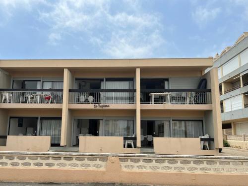 Appartement T2 climatisé avec parking, près de la plage, 5 couchages - FR-1-797-12