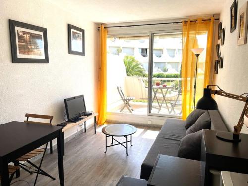 Studio La Grande-Motte 2 pers. - Plage, Piscine, Terrasse, Parking Proche - FR-1-790-29