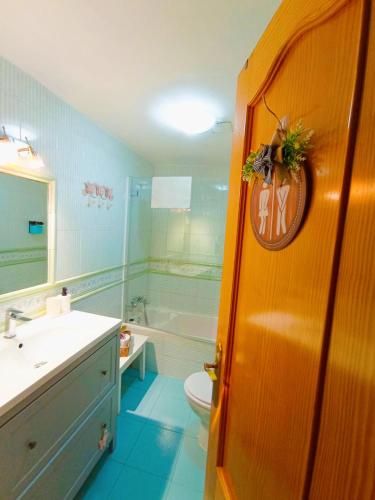 Bilik mandi di CASITA LUAN