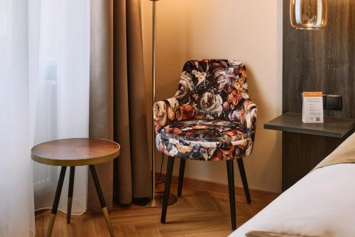 Ένα ή περισσότερα κρεβάτια σε δωμάτιο στο Urban Rooms Rathaus - Self Check-In