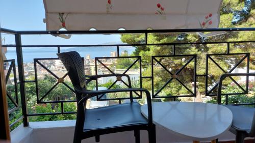 Lovely 1-bedroom rental unit with free parking on premises