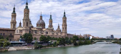 Apartamento cerca de Basilica de Pilar