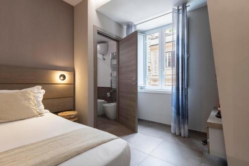 The Point Suites Rome - Guest House