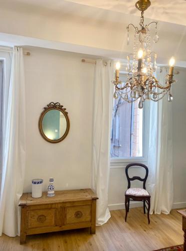 Photo de la galerie de l'établissement Charmant studio au cœur de Hyères, à Hyères