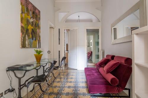 iFlat Lina Cavalieri House