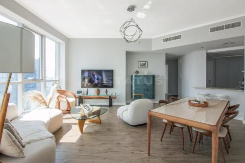 Birds Eye 2BR - Torch Tower-L51 - Near Marina Walk