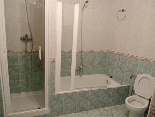 Ένα μπάνιο στο Apartamento Vistas al MAR