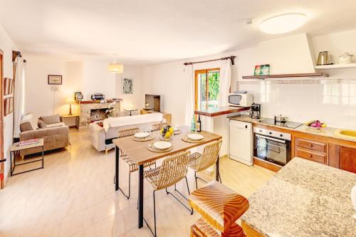 Villa Can Camarroja by Sealand Villas