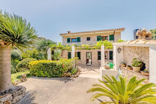 Villa Can Camarroja by Sealand Villas