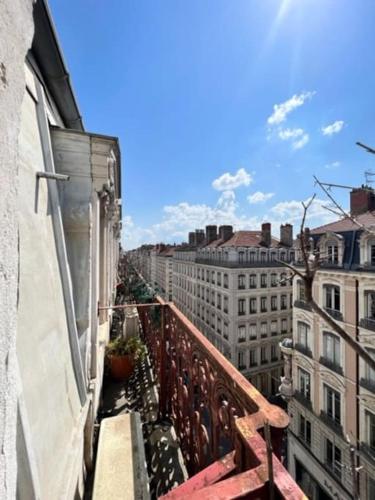 Très beau Duplex 125 m2 hypercentre Lyon 2ème