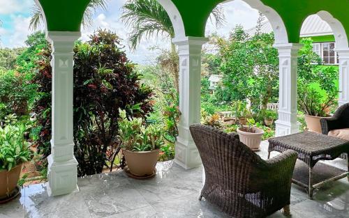 Κήπος έξω από το Villa Hortensia