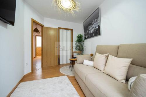 Vive Oviedo 3 By Silastur