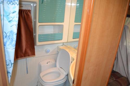 Photo de la galerie de l'établissement camping car pour vieilles charrues, à Carhaix-Plouguer