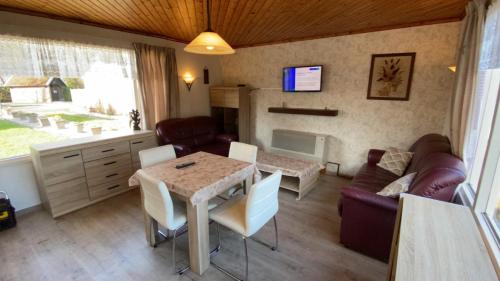 Χώρος καθιστικού στο Chalet met veel buiten ruimte