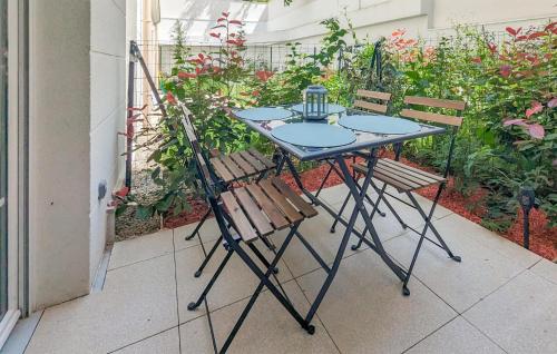 Gorgeous Apartment In Gagny With Wifi