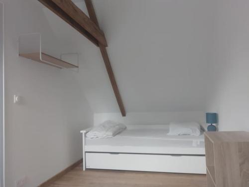 Notre essentiel gîte en Bretagne客房内的一张或多张床位