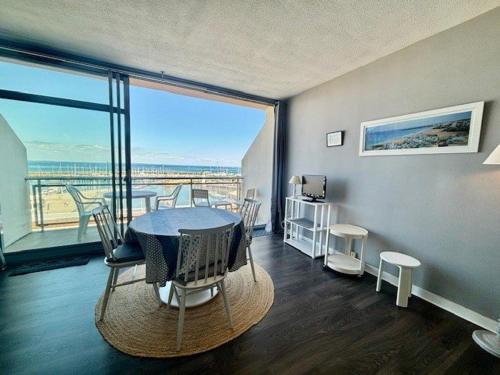 Quiberon - Studio 33m², 3 pers, Balcon vue mer, Parking, Animaux admis - FR-1-478-86