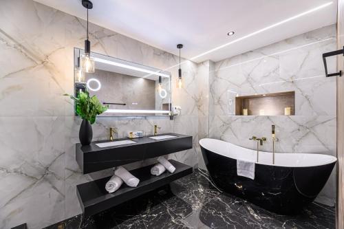Ванная комната в Vega Hotel
