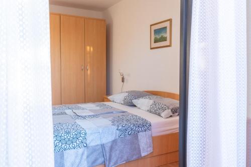 Sunny Apartment Valbandon