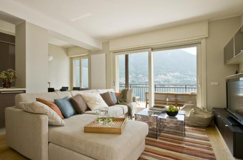 5 Luxury Laglio Apartments-By Italian Apartments Stylish, Executive, Contemporary, Ribolla Azzuro, Penthouse photo 3