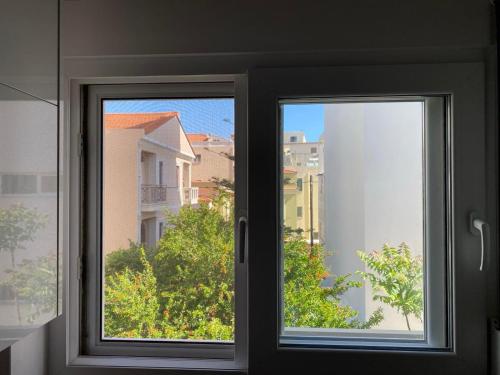 A Modern & Homely 1BR Apartment